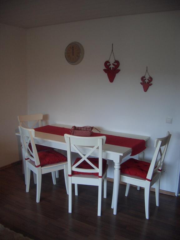 Ferienwohnung Franziska Гармиш-Партенкирхен Стая снимка