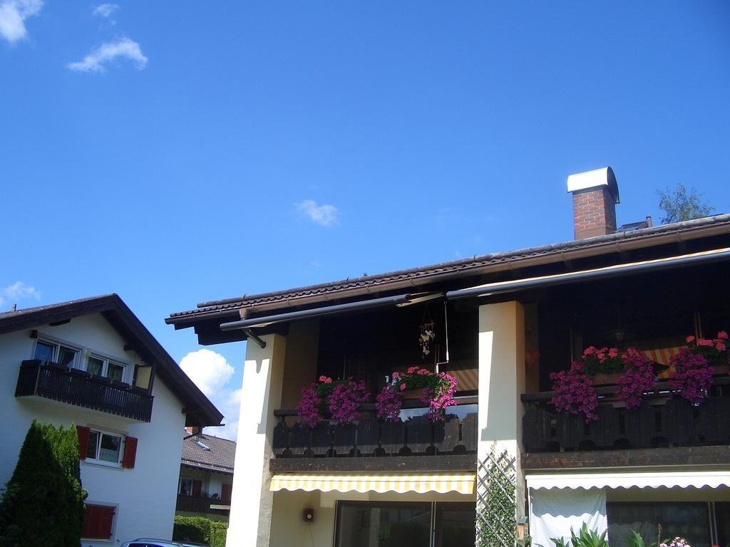 Ferienwohnung Franziska Гармиш-Партенкирхен Стая снимка